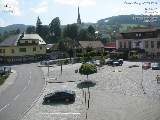 Kamera Hovězí obecní úřad